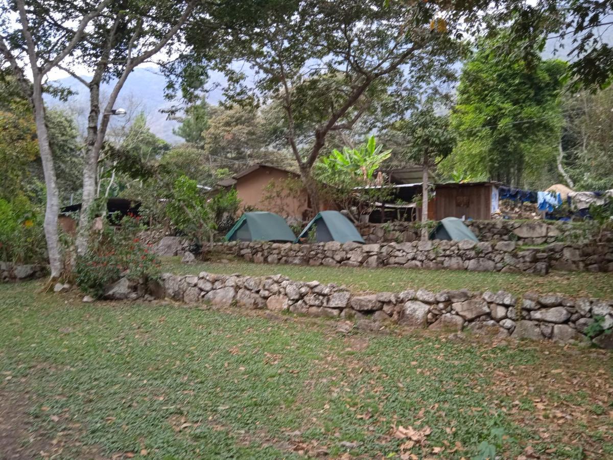 Lia B&B Lucmabamba Sahuayaco Ngoại thất bức ảnh