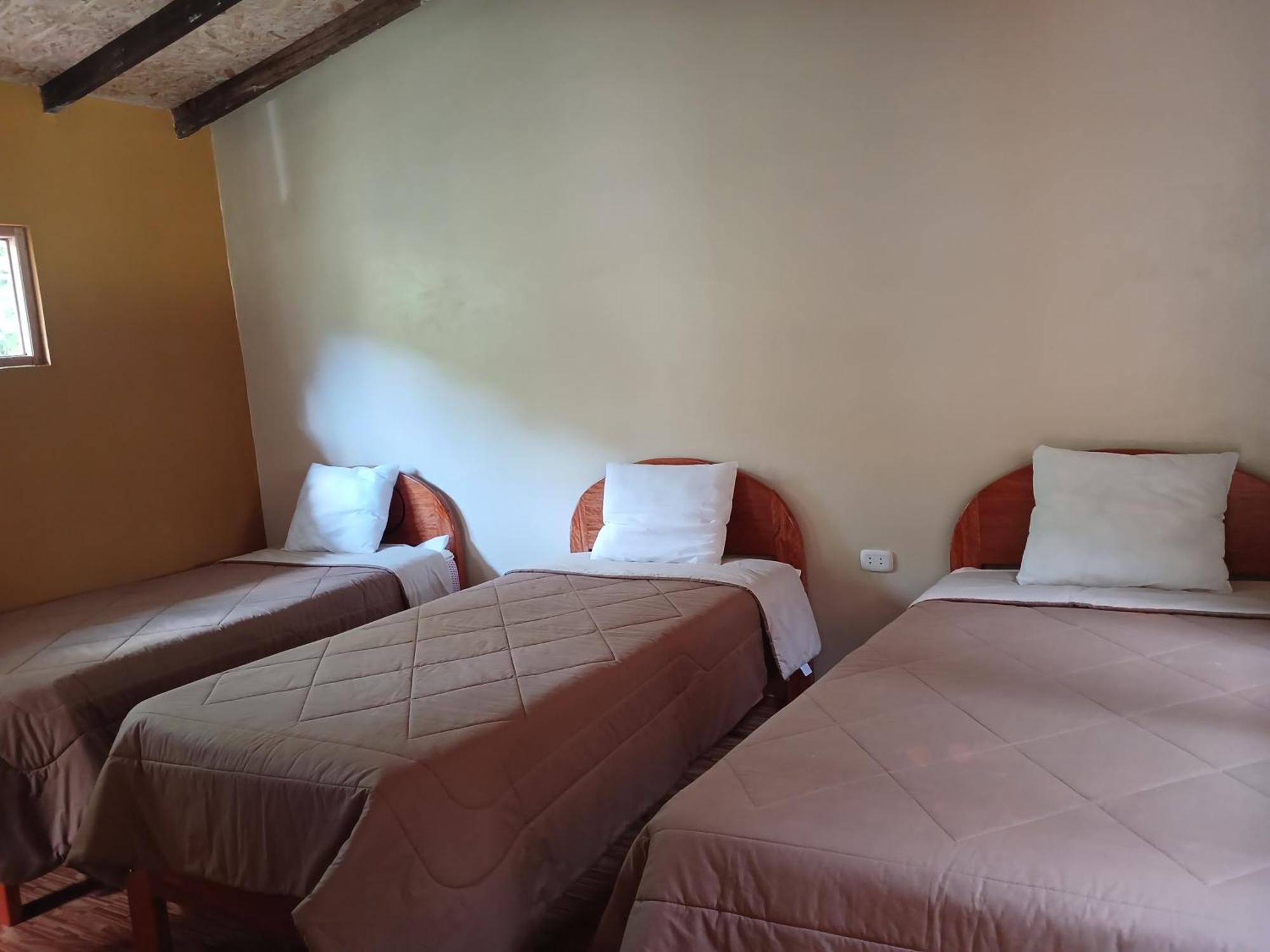 Lia B&B Lucmabamba Sahuayaco Ngoại thất bức ảnh